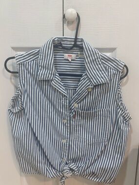 Levi's Blue & White Striped Tie-Front Sleeveless Button-Down